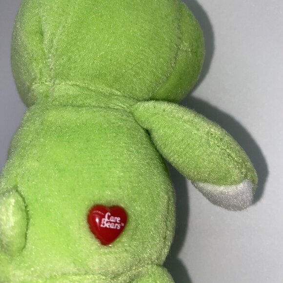 Care Bears Good Luck Bear Plush 20th Anniversary Green Shamrock Carlton Cards - Picture 6 of 16